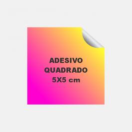 Adesivo Quadrado 5 cm Plástico Vinil Adesivo Brilho   Fundo Branco Leitoso e Corte Reto 